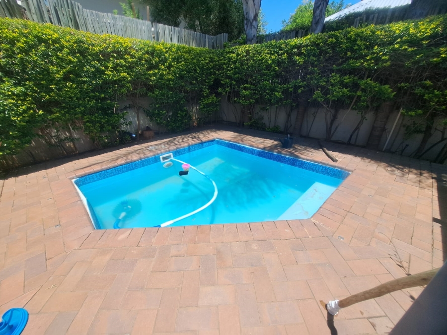 3 Bedroom Property for Sale in Waterval East North West